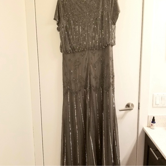 Elegant Beaded Evening Dress - Gray - Picture 3 of 5